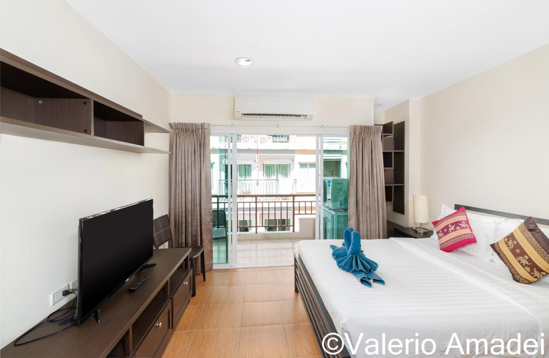 Phuket Villa Patong Beach by PHR Bagian luar foto